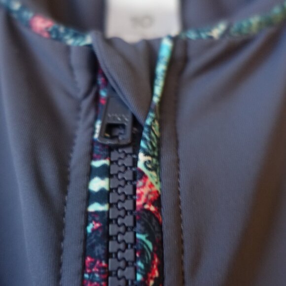 Piping Hot full-zip rash guard rashguard short-sleeve swim 6 SM S Small - Picture 5 of 14